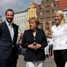 12 June: The Crown Prince and Crown Princess visit Mecklenburg-Vorpommern on invitation by Chancelor Angela Merkel (Photo: Johannes Eisele / AFT, Scanpix) 